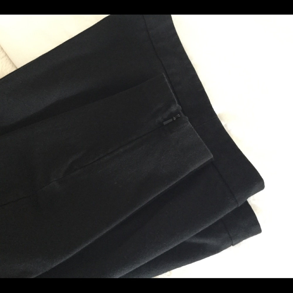 NWOT Black Chico’s side zip !!Offers!!